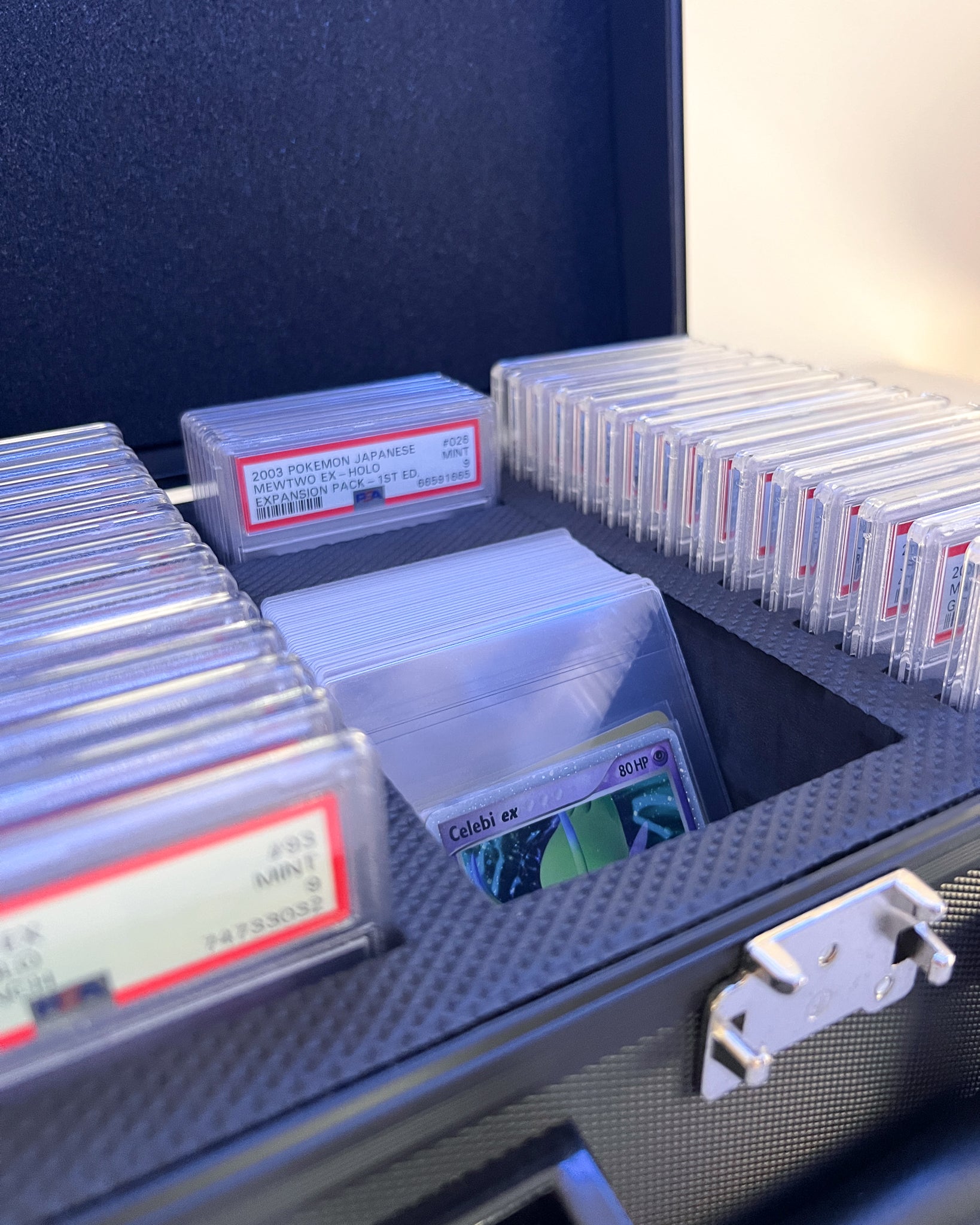 VANDJI Case - 60 cards