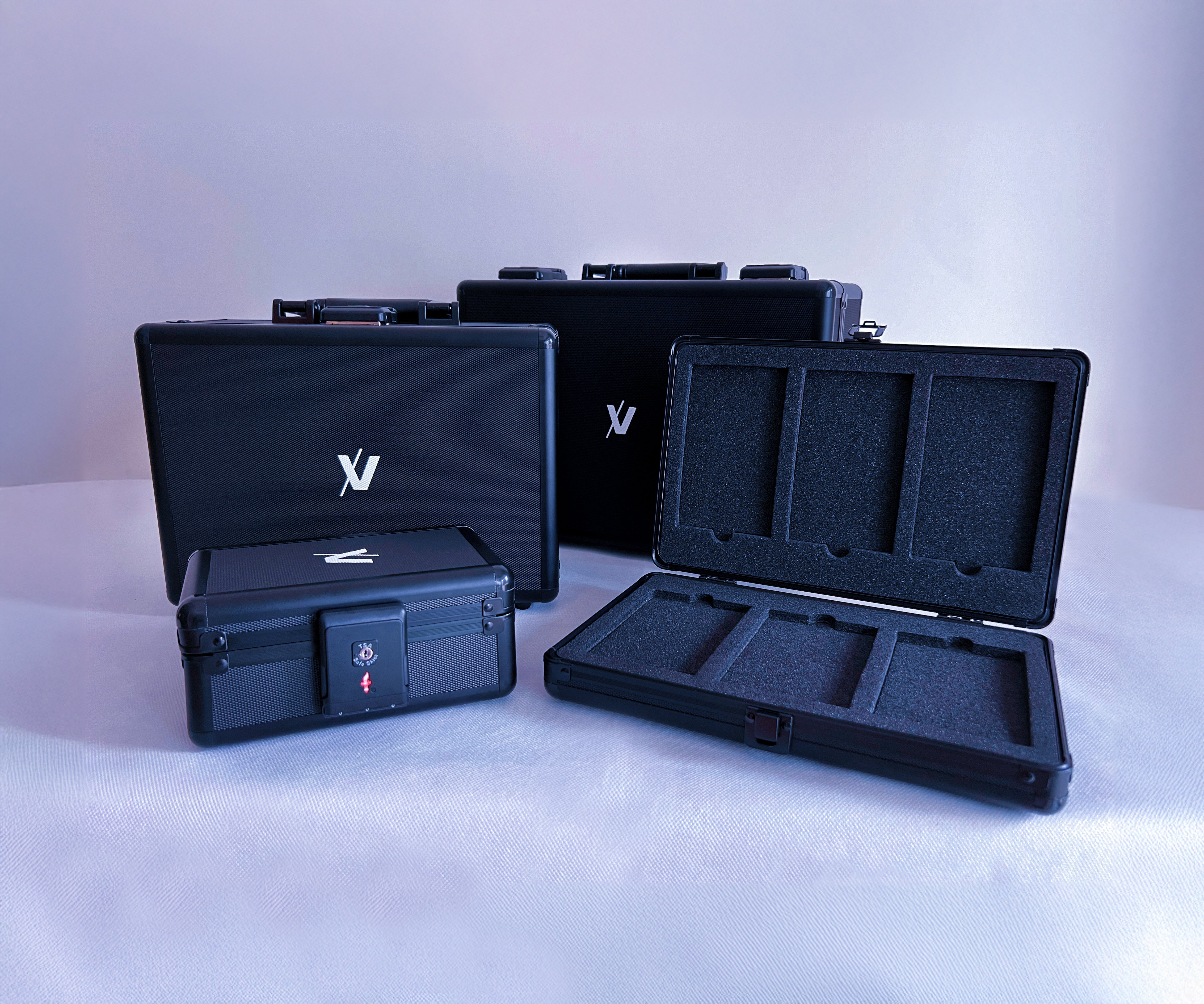 Comparatif : Sleeves, Toploaders, Classeurs – Quelle solution choisir ?